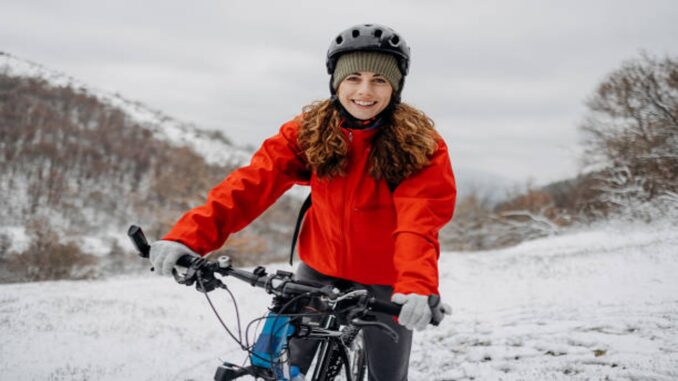 La guida definitiva all’abbigliamento ciclistico invernale: comfort, sicurezza e prestazioni