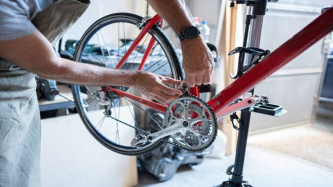 Come scegliere il cavalletto ideale per la manutenzione della tua bicicletta nel 2025
