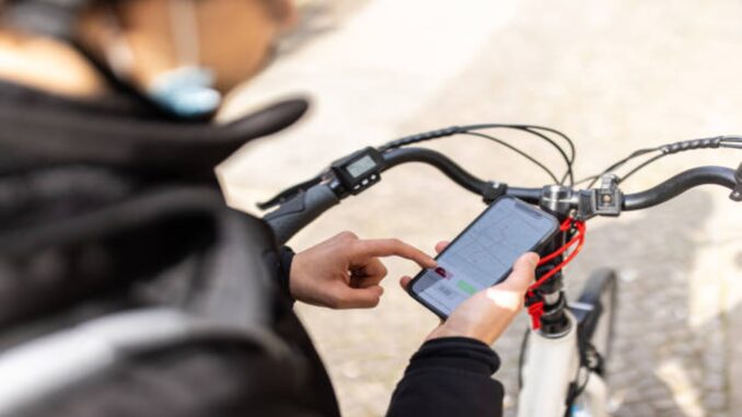 La guida definitiva ai sistemi antifurto GPS per biciclette, moto e flotte nel 2025