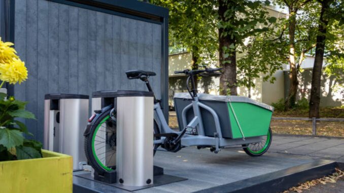Innovazione e praticità: come le bici elettriche e i cargo rivoluzionano il ciclismo urbano